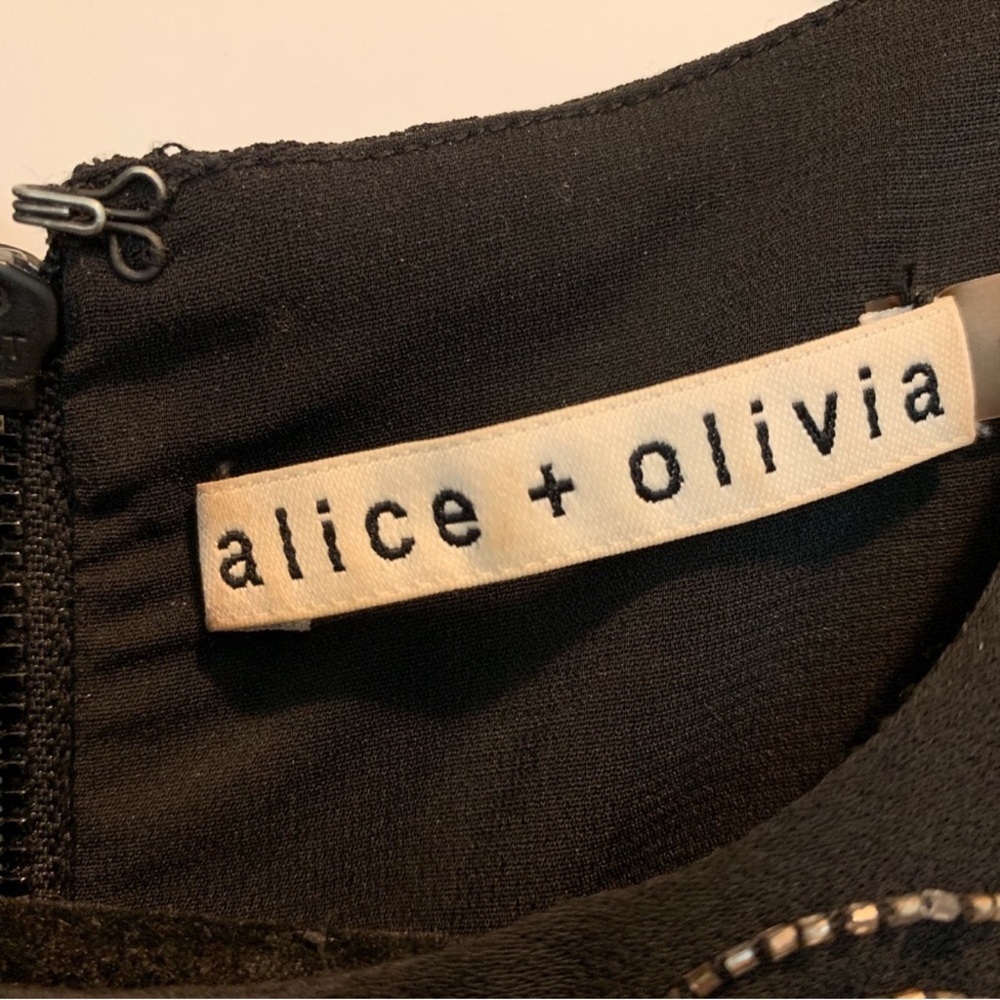 Alice + Olivia black Marcia Long Sleeve Beaded Dress size 6 - Picture 3 of 6